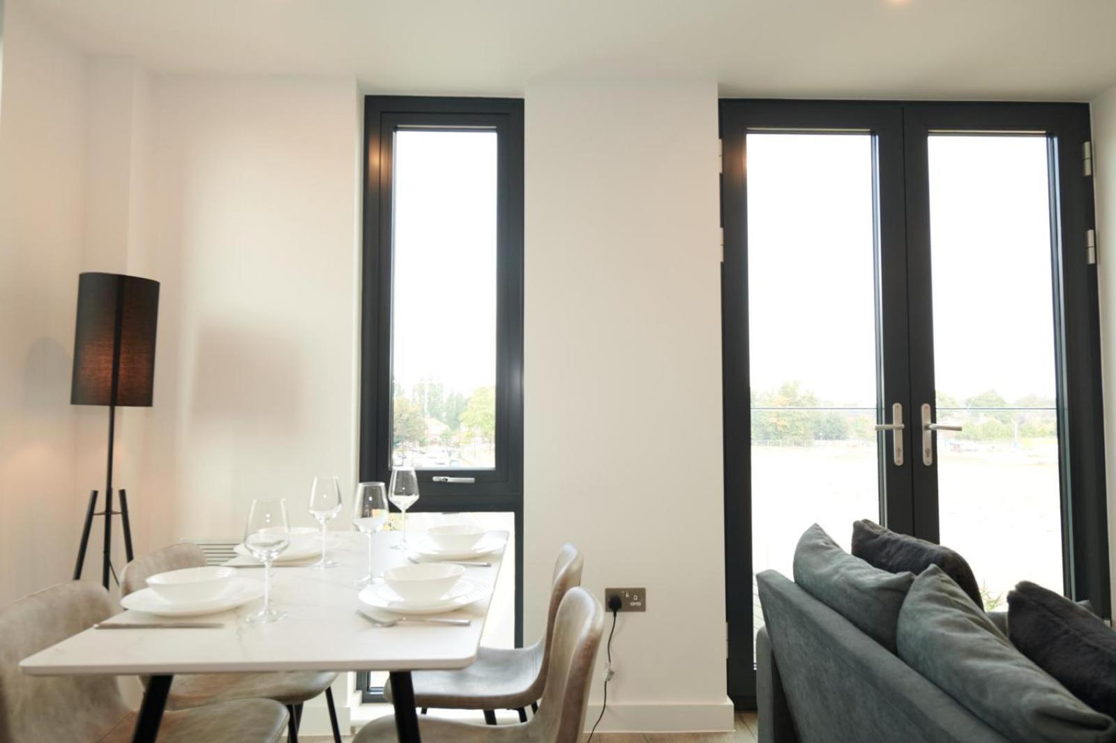 York Minster Icona 239 - Free Parking And Gym! Apartment ภายนอก รูปภาพ