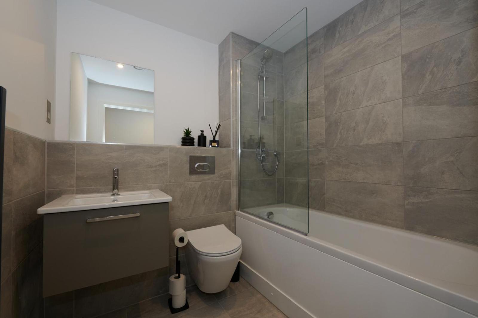 York Minster Icona 239 - Free Parking And Gym! Apartment ภายนอก รูปภาพ